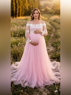 BNWOT Maternity Sexy One-Neck Short-Sleeved Lace-Trimmed Long Dress